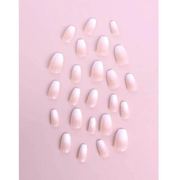 24 Pcs Nails Natural Delicate & Comfortable
