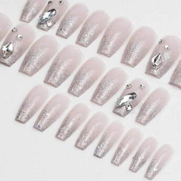 24 Pcs Hot New Beautiful Cute Nails