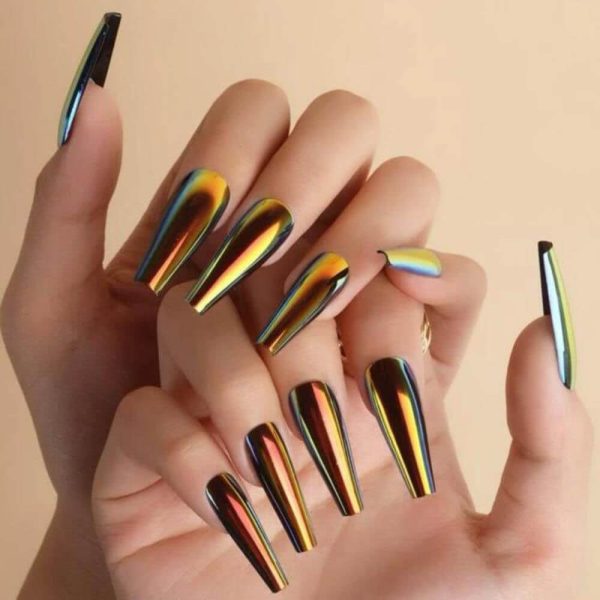 24 Pcs Nails Press-On Manicure Kit – Gold 01 24 Pcs Nails Press-On Manicure Kit – Gold
