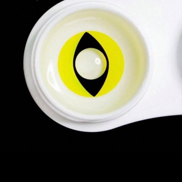 عدسات كويتية عدسات قطة صفراء مرعبة