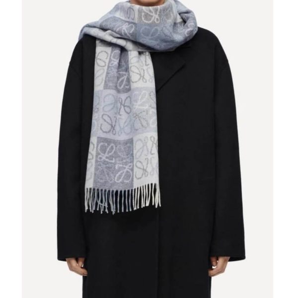 وشاح لويفي كاشمير رمادي