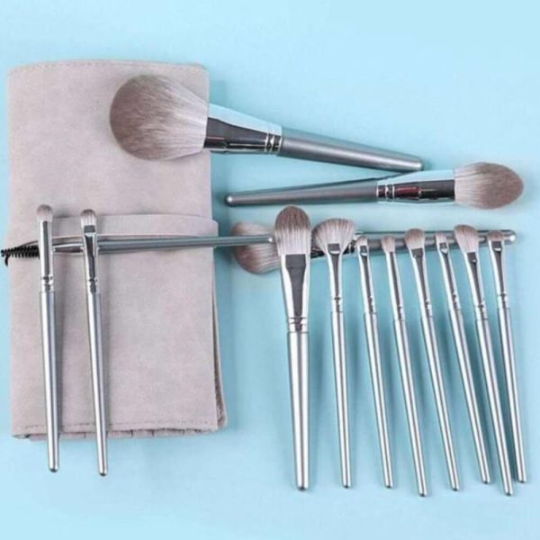 14 Gray Makeup Brushes Complete Set In A Large Leather Portable Makeup Case