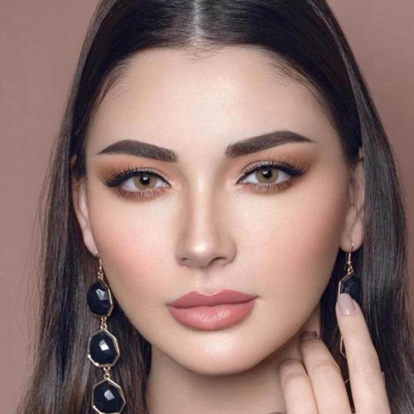 عدسات لاصقة لورويال السنوية روز كراميل